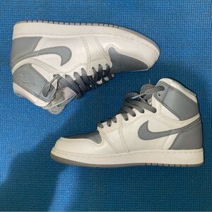 Air Jordan 1 - Stealth - Sz 6.5 Boys